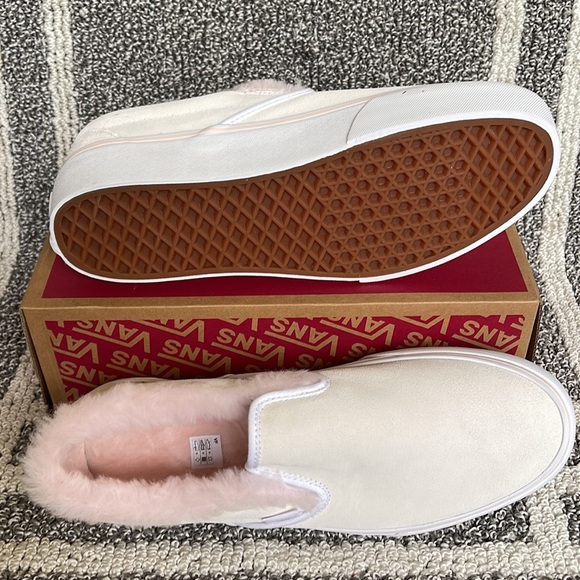 Vans Classic Slip-On Suede / Fur True White WMNS - Picture 4 of 16